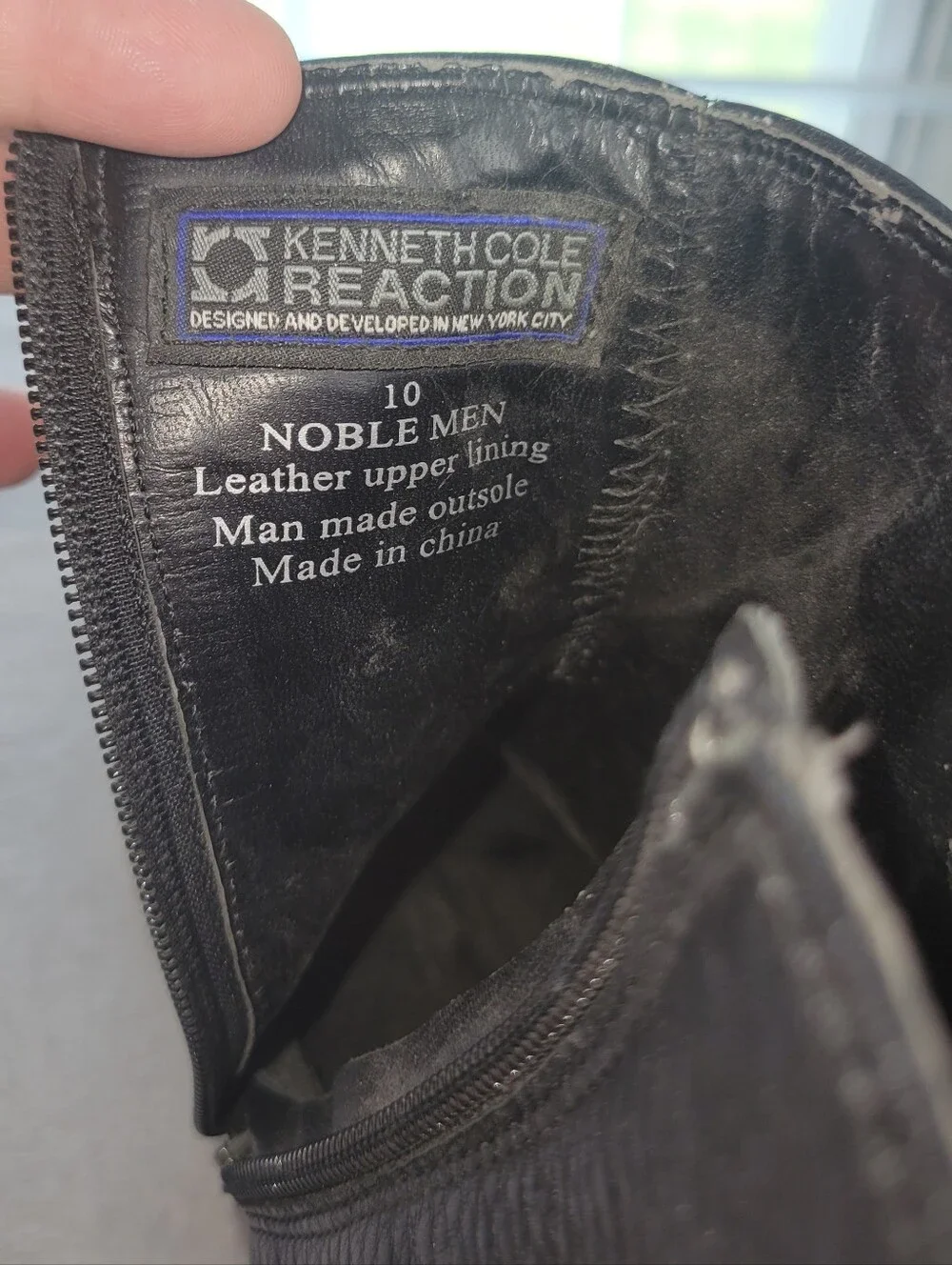 Kenneth Cole Reaction Black Leather Noble Men Chukka Ankle Boots Size 10 Nobel